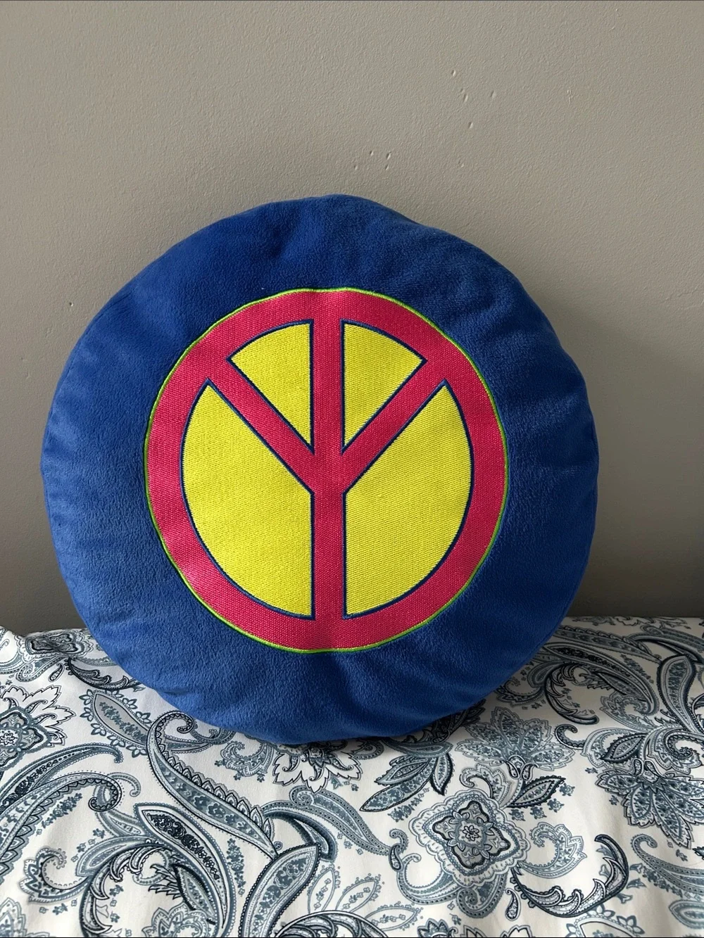 Blue Round Peace Symbol Throw Pillows - Unbranded -embroidered appliqué